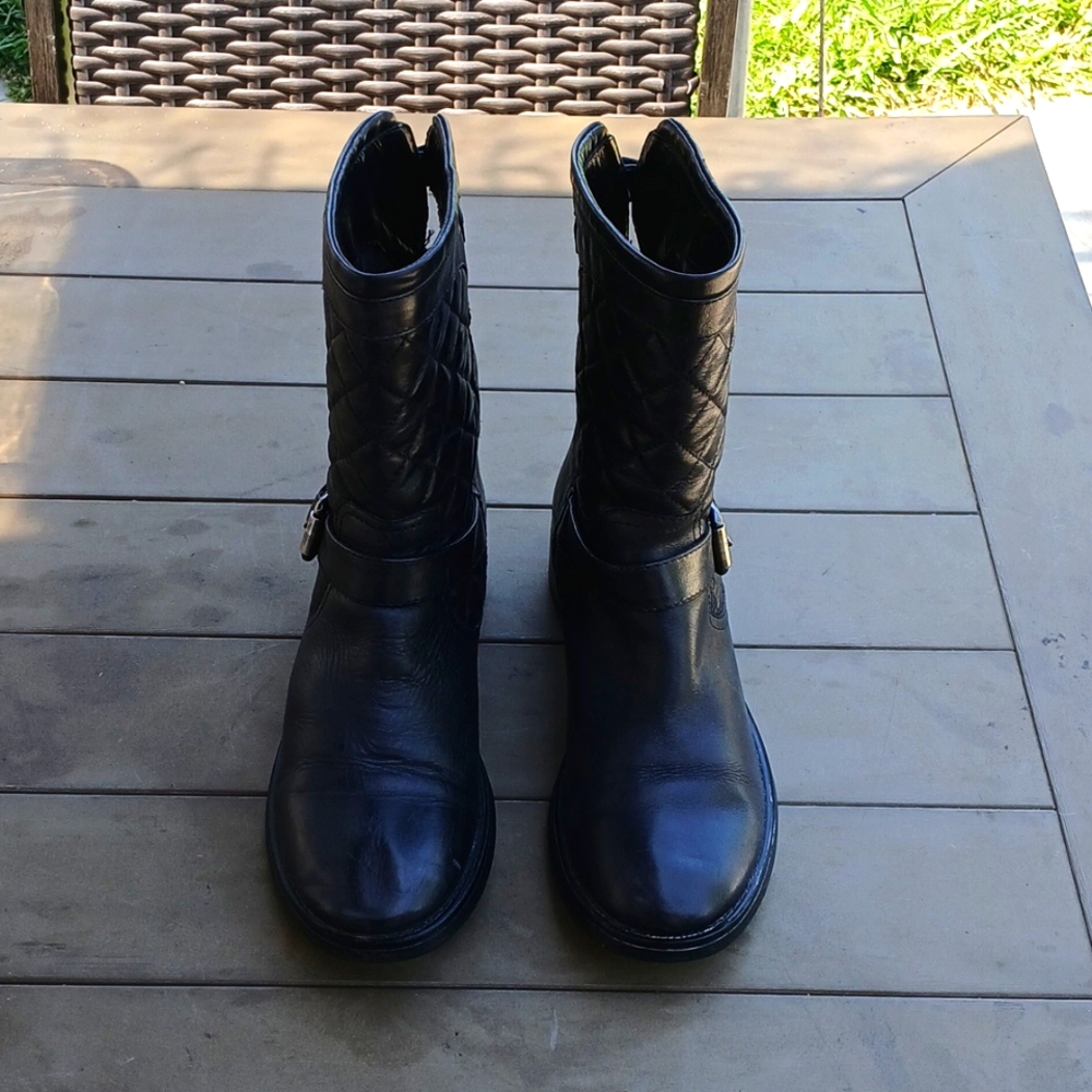 Aquatalia Booties - Picture 2 of 12
